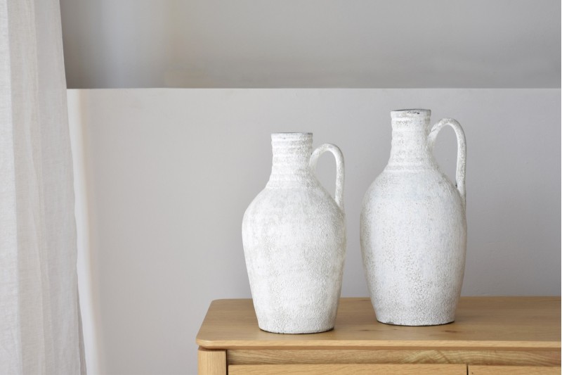 COLLECTION EIRIS : CRUCHES RUSTIQUES EN CÉRAMIQUE | VP Interiorismo